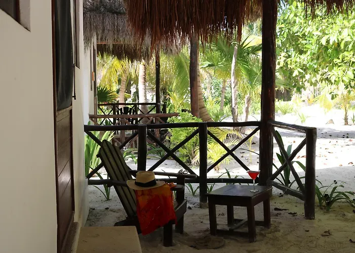 & Cabanas Zazil Kin Hotel